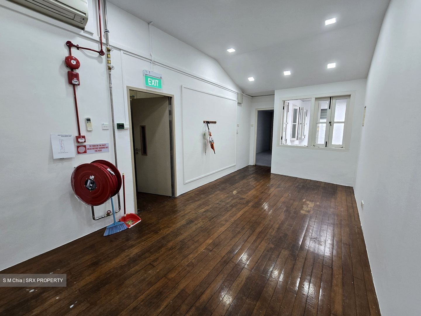 River Valley Road (D9), Office #480500971
